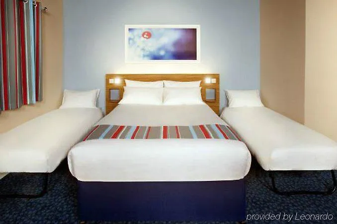 Travelodge Edinburgh Central Princes Street Otel